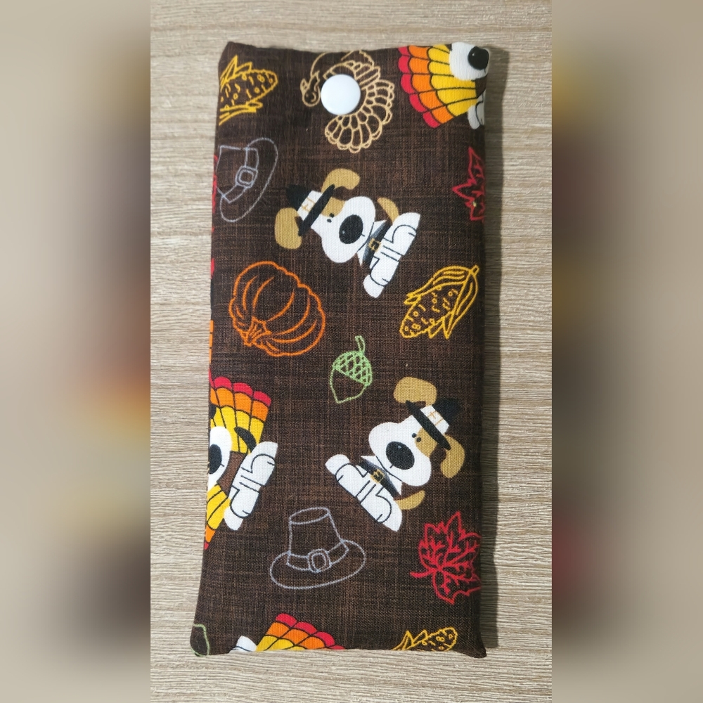 Handmade Dog Padded Eyeglass Case or Sunglass Case with Snap Closure - Picture 2 of 4